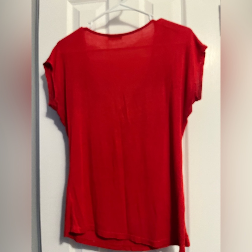 Venus Red “deep” V-Neck. Size medium. - Picture 4 of 4